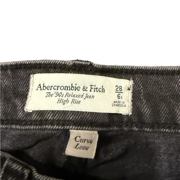 Abercrombie & Fitch Black Curve Love 90s Relaxed Jean High Rise - Picture 4 of 6